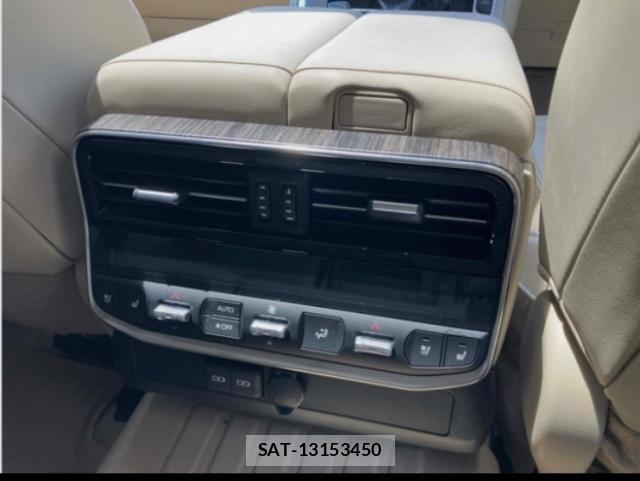 Toyota LAND CRUISER 2024-04 8328905-8
