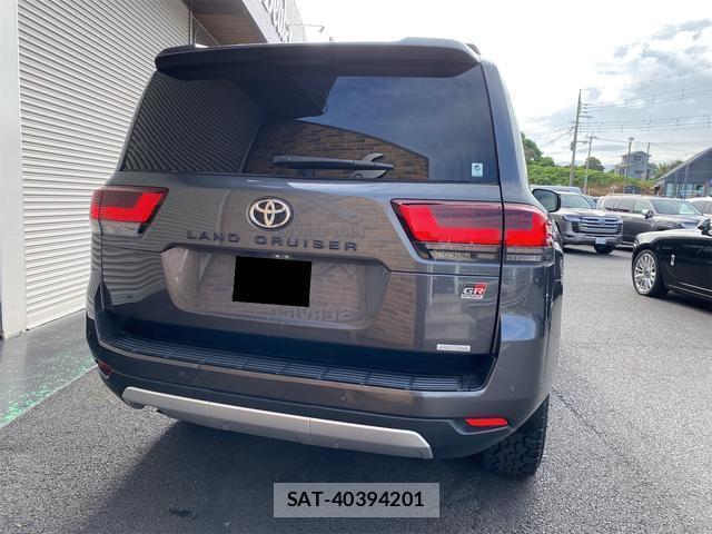 Toyota LAND CRUISER 2021-11 8328922-2