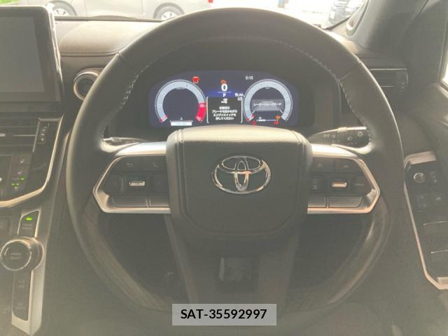 Toyota LAND CRUISER 2025-07 8328954-18