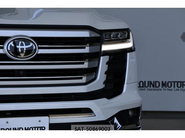 Toyota LAND CRUISER 2023-06 8328998-12
