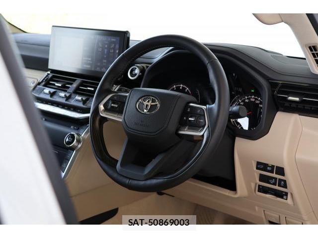 Toyota LAND CRUISER 2023-06 8328998-4
