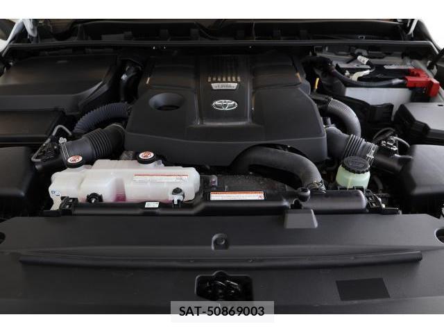 Toyota LAND CRUISER 2023-06 8328998-7