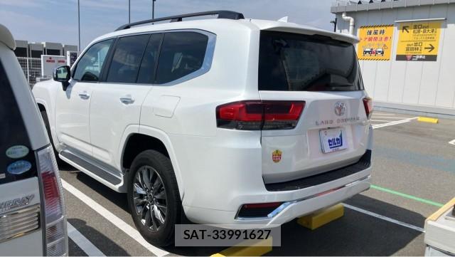 Toyota LAND CRUISER 2023-04 8329256-13