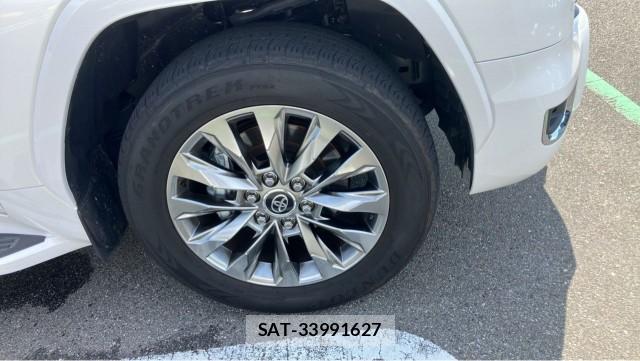 Toyota LAND CRUISER 2023-04 8329256-8