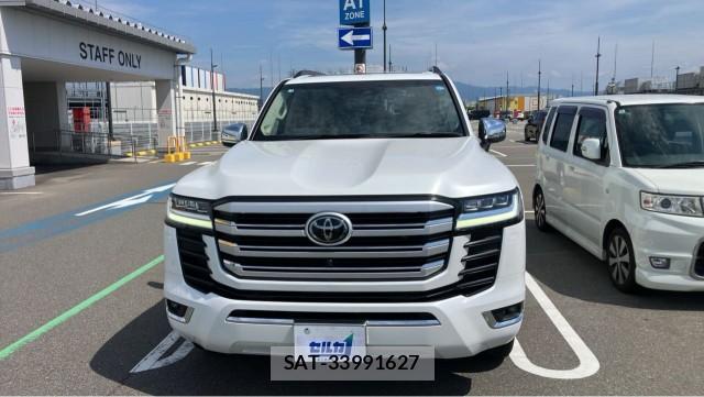 Toyota LAND CRUISER 2023-04 8329256-9