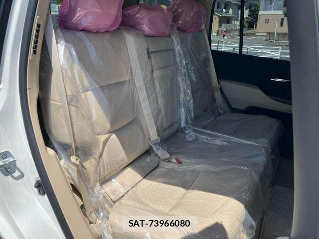 Toyota LAND CRUISER 2025-08 8330671-11