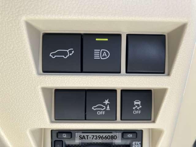Toyota LAND CRUISER 2025-08 8330671-12
