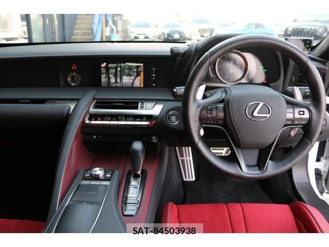 Lexus LC 2021-02 8330198-2
