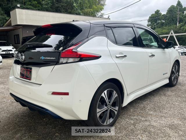 Nissan LEAF 2019-07 8328292-19