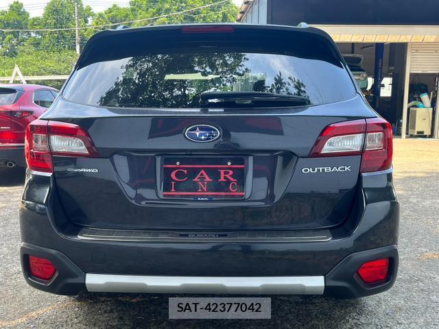 Subaru OUTBACK 2018-01 8328287-2