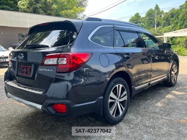 Subaru OUTBACK 2018-01 8328287-3