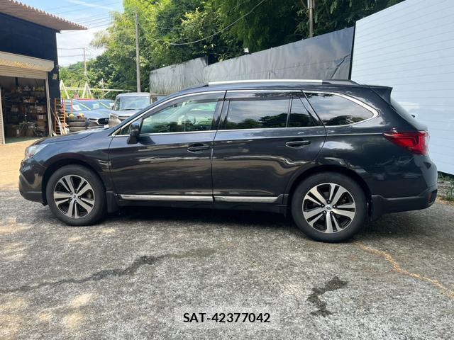Subaru OUTBACK 2018-01 8328287-5