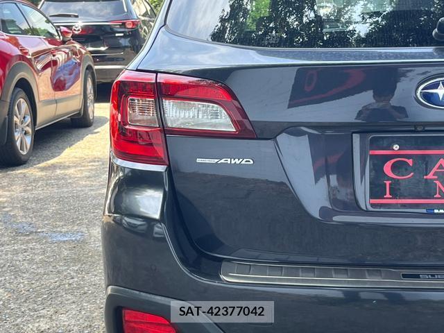 Subaru OUTBACK 2018-01 8328287-9