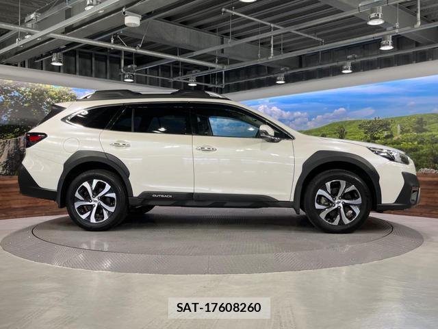 Subaru OUTBACK 2023-06 8328550-16