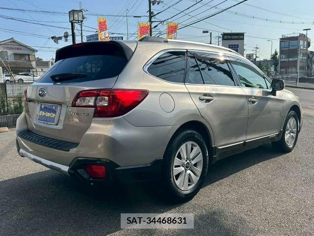 Subaru OUTBACK 2017-07 8328734-1