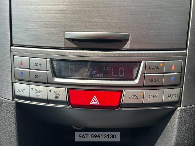 Subaru LEGACY TOURING WAGON 2012-03 8328710-19