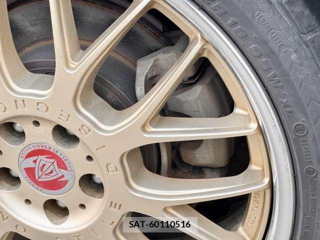 Subaru LEGACY TOURING WAGON 2011-07 8329780-18