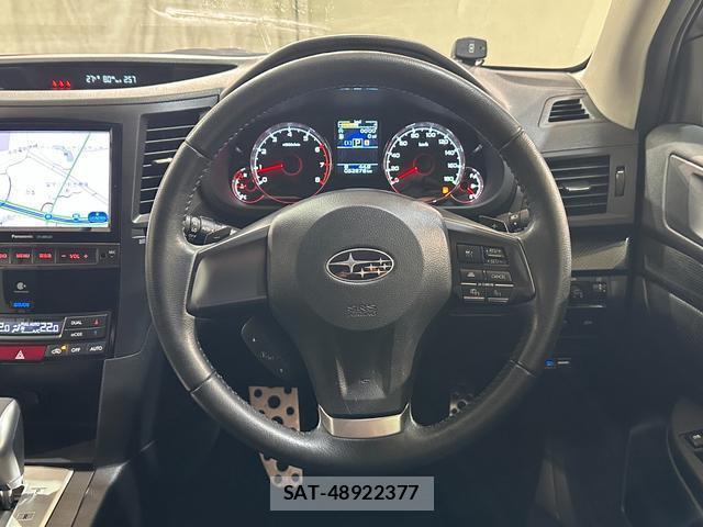 Subaru LEGACY TOURING WAGON 2013-08 8329992-6