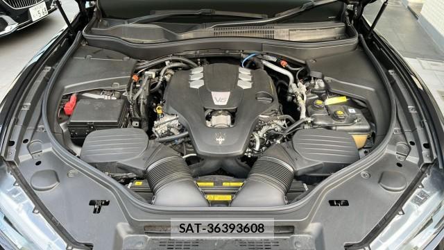Maserati LEVANTE 2021-11 8329323-7
