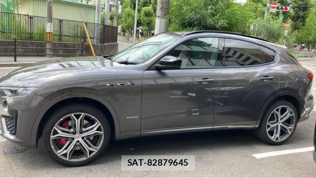Maserati LEVANTE 2019-07 8329342-10