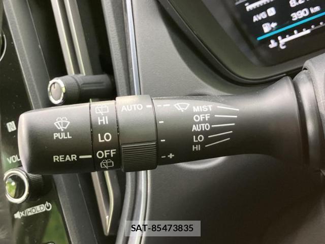 Subaru LEVORG 2021-11 8327948-17