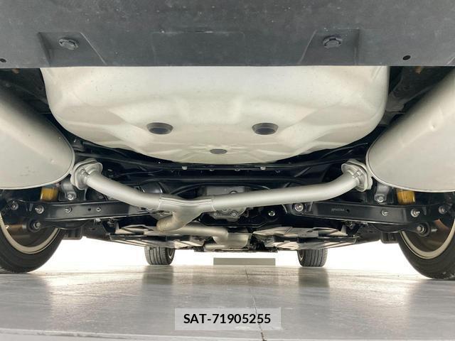 Subaru LEVORG 2018-07 8329206-10