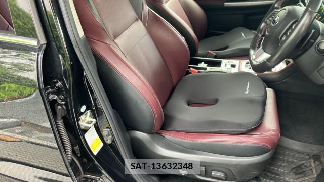 Subaru LEVORG 2017-03 8329238-5