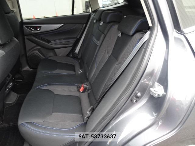 Subaru LEVORG 2022-12 8330388-3