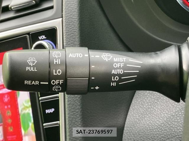 Subaru LEVORG 2020-02 8330584-17