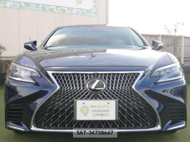 Lexus LS 2018-03 8330305-15