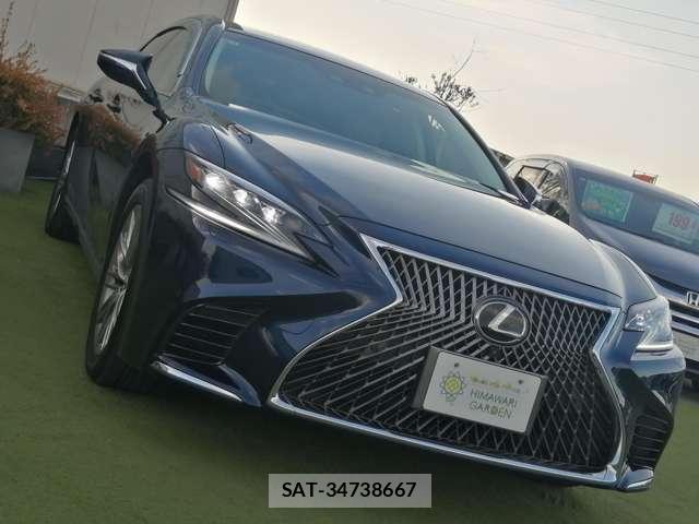 Lexus LS 2018-03 8330305-19