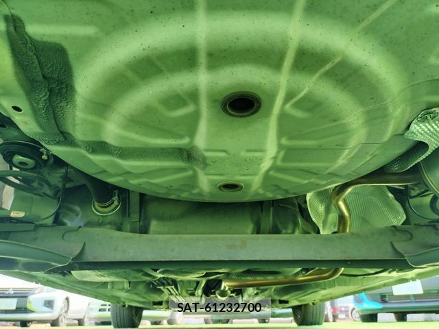 Nissan MARCH 2016-03 8329128-8