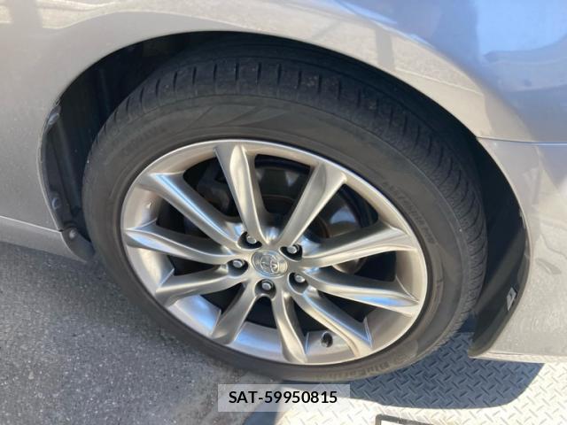 Toyota MARK X 2013-03 8328912-4