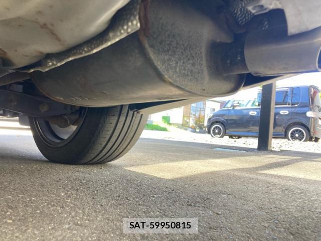 Toyota MARK X 2013-03 8328912-8