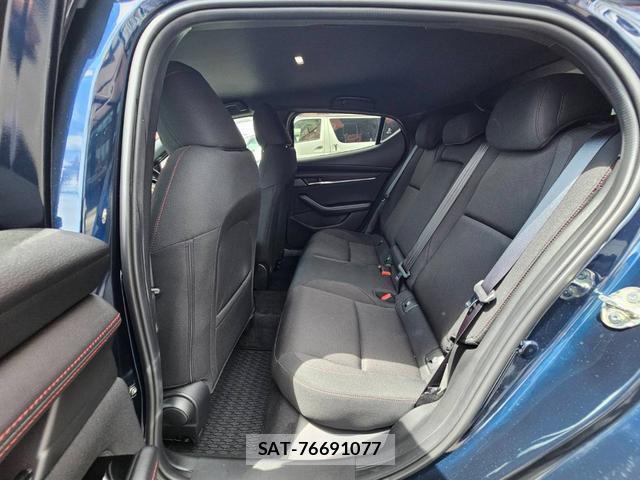Mazda MAZDA3 2023-12 8329006-15