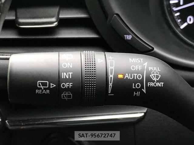 Mazda MAZDA3 2019-12 8329961-16