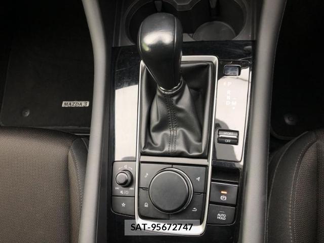 Mazda MAZDA3 2019-12 8329961-17