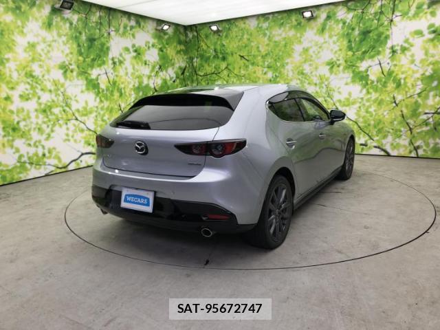 Mazda MAZDA3 2019-12 8329961-2