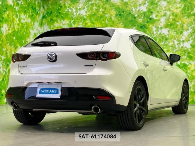Mazda MAZDA3 2019-12 8330496-2