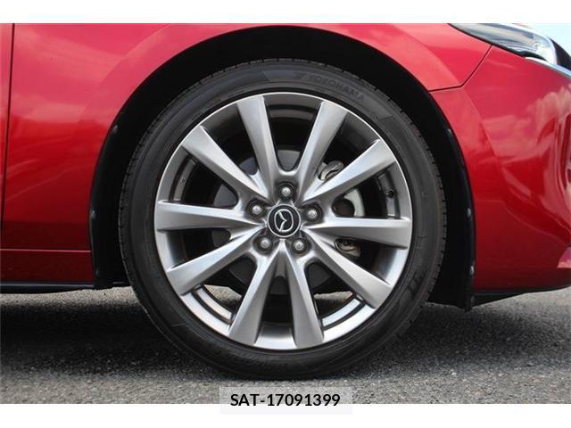 Mazda MAZDA3 2019-06 8329758-14