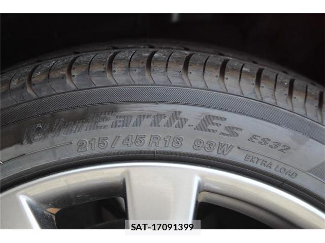Mazda MAZDA3 2019-06 8329758-18