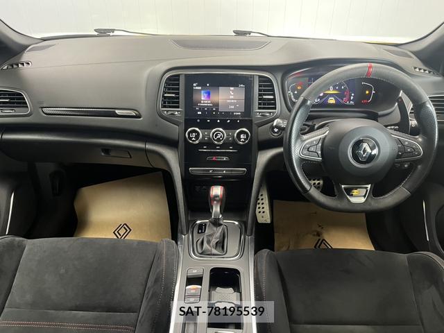 Renault MEGANE 2022-10 8330156-10