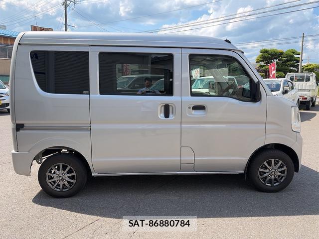Mitsubishi MINICAB VAN 2020-03 8328762-7
