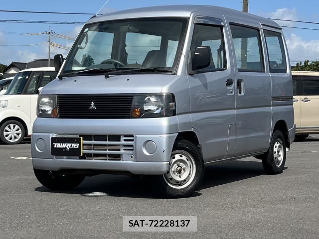 Mitsubishi MINICAB VAN 2006-03 8329592-1