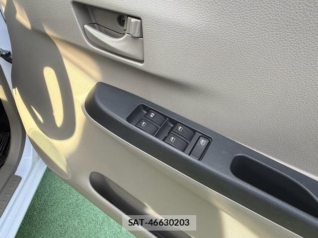 Daihatsu MIRA 2012-02 8329922-19