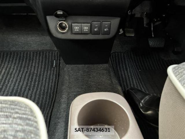 Daihatsu MIRA 2019-02 8330583-15