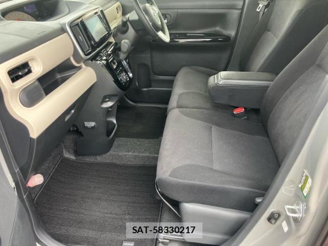 Daihatsu MOVE CANBUS 2017-08 8330247-5