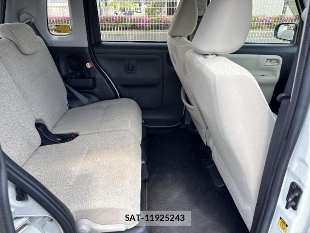 Daihatsu MOVE CANBUS 2019-05 8330529-5