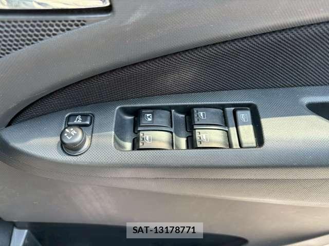 Daihatsu MOVE 2013-07 8328744-9
