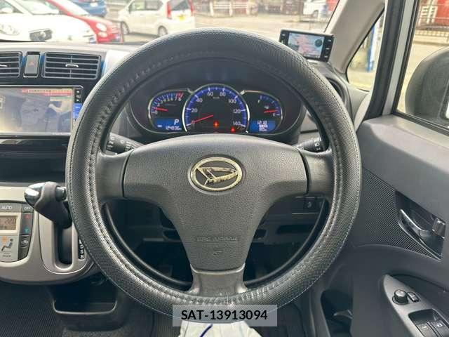Daihatsu MOVE 2013-08 8328746-1
